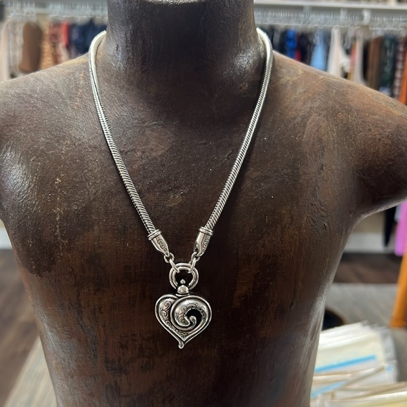 Brighton Penelope Pendant Silver Plated Heart Necklace Retired Piece Adjustable - Picture 1 of 9